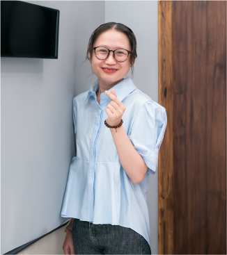 Review Essence dưỡng tóc thảo dược chắc khỏe & giảm gãy rụng Visante – Góc nhìn của Thúy Nguyễn